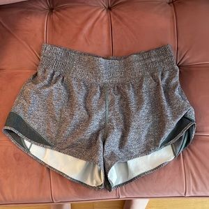 hotty hot high waist short size 6